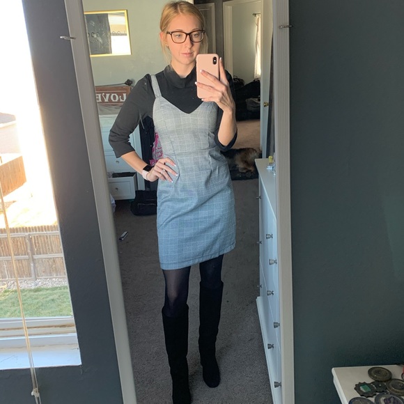 Meet your Posher, Megan - Picture 5 of 9